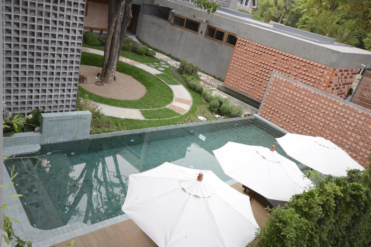 Proud Phu Fah Muang Chiang Mai Hotel Exterior foto