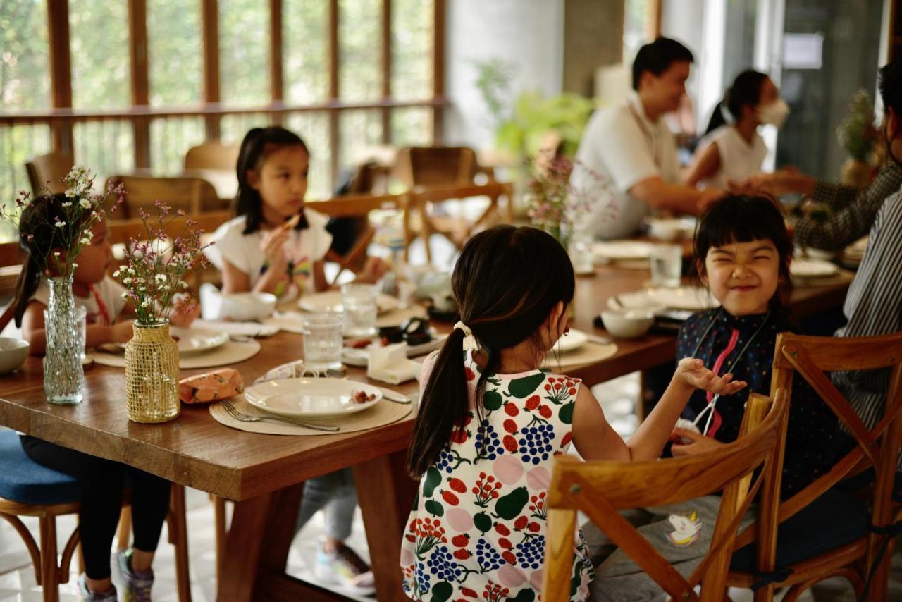 Proud Phu Fah Muang Chiang Mai Hotel Exterior foto